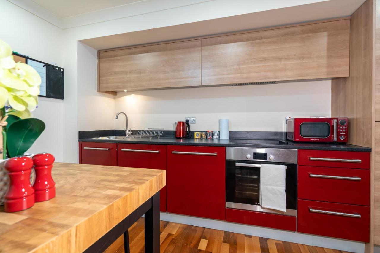 Avril Serviced Apartment Birmingham Esterno foto
