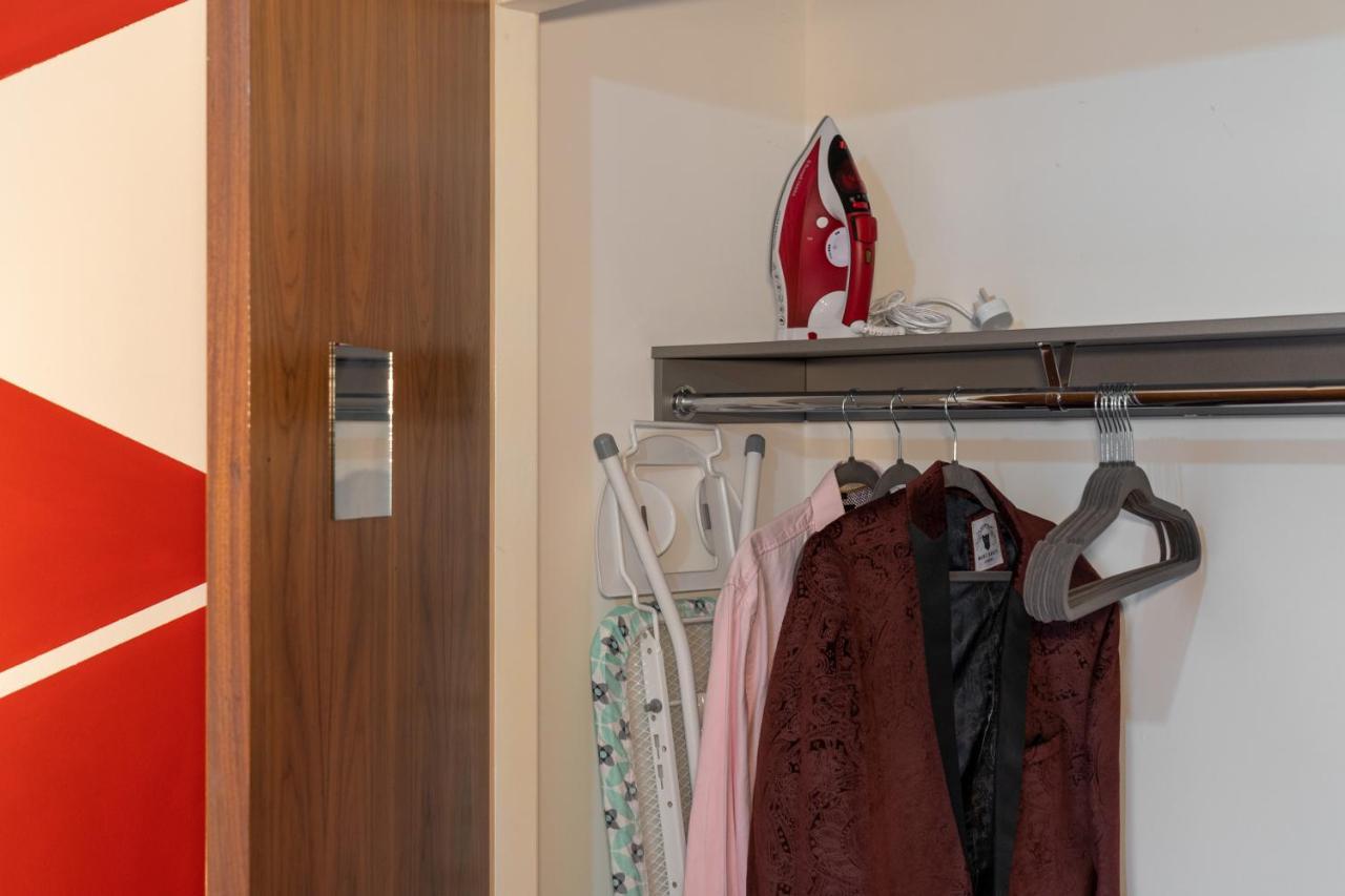 Avril Serviced Apartment Birmingham Esterno foto
